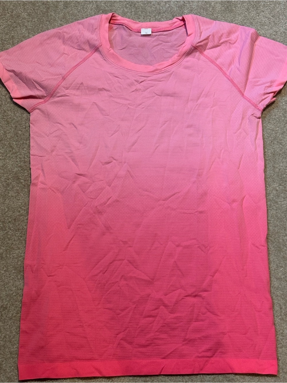 Lululemon women’s size 10 ombré swiftly tech t shirt pink